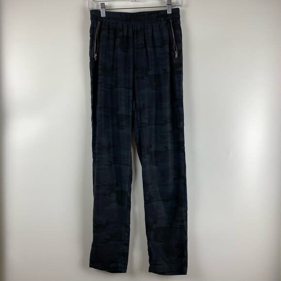 Soft Surroundings Rila Weekend Ankle Pants Black Camo Womens Size XS - Picture 3 of 11